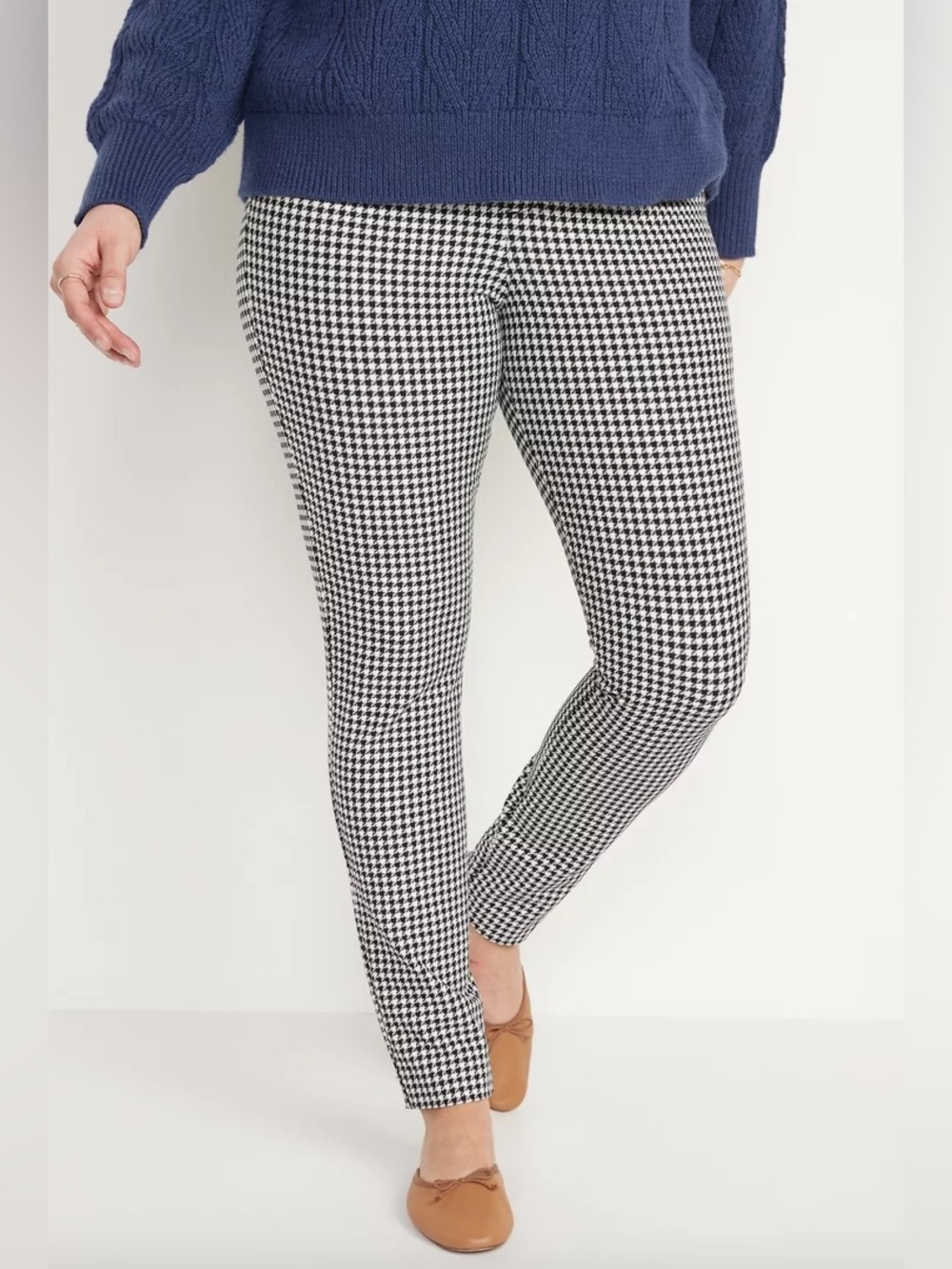Old Navy High Rise Pixie Ankle Pants in Black & White Houndstooth, Women's 16